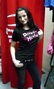 Женская чёрная футболка "Девочка мечта" с принтом на сайте mosmayka.ru