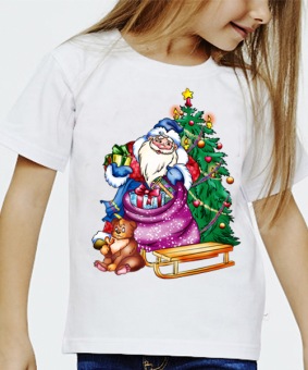 Новогодняя футболка " Дед мороз с мишкой" детская с принтом на сайте mosmayka.ru